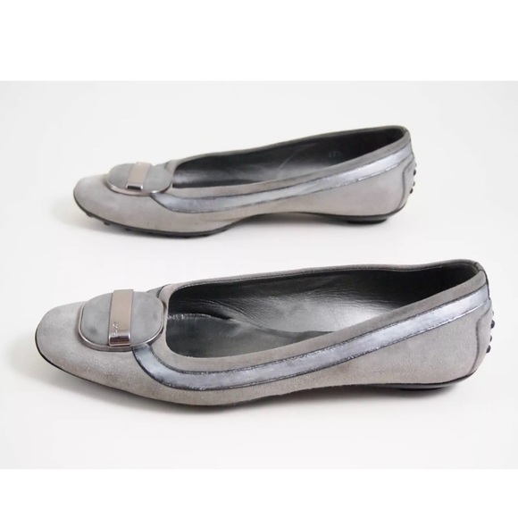 Tod's Ballerinas Grey Silver Suede 
EU 36.5 US 6 - Picture 1 of 8
